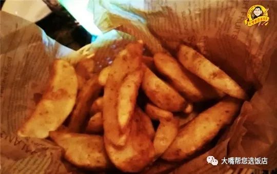 每日一咖暖心热饮,每日一咖焦糖拿铁