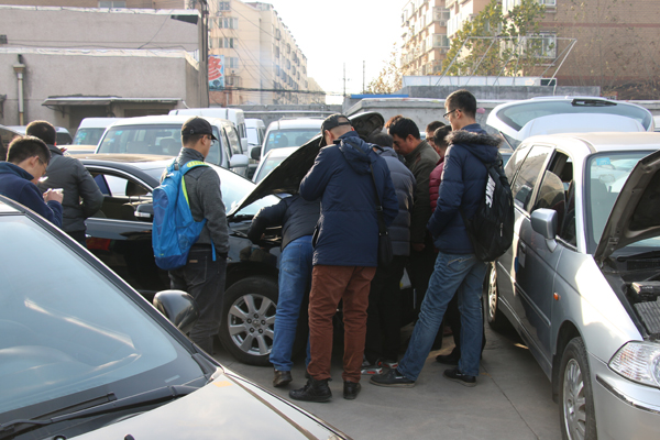 怎么来评估自己的爱车能卖多少钱,如何评估爱车价格