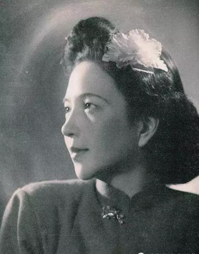 他是罗大佑的偶像，是一代“歌仙”，旧上海一轮三十年前的月亮