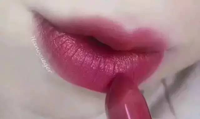 纪梵希哪些口红值得入,纪梵希的口红高档还是迪奥的高档