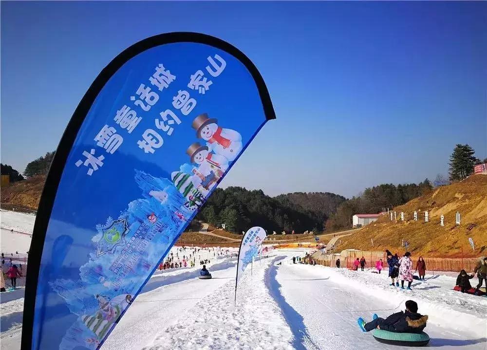 成都附近玩雪攻略少走路,成都内冬季玩雪攻略