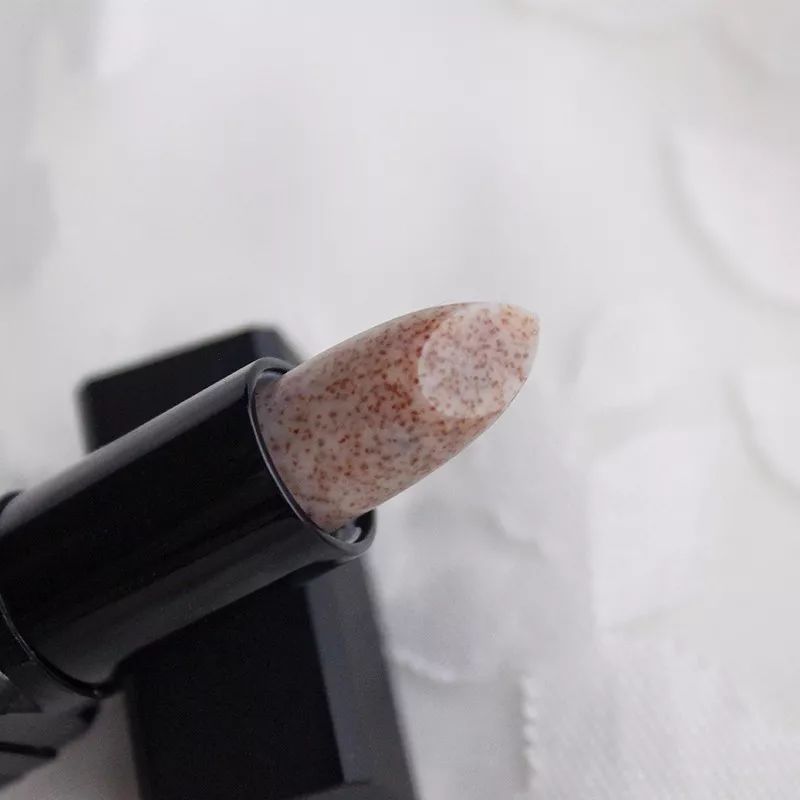 有效保湿的8款唇膏推荐,10个唇膏到底哪一个唇膏更漂亮呢