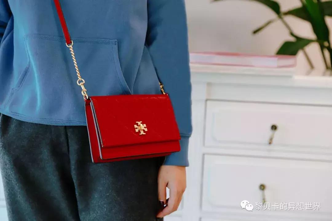 从上百只包里,她们精挑细选了这9只最爱的年度好包