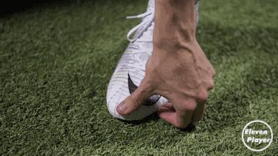 足球技巧练习,足球球鞋顶脚趾解决方案