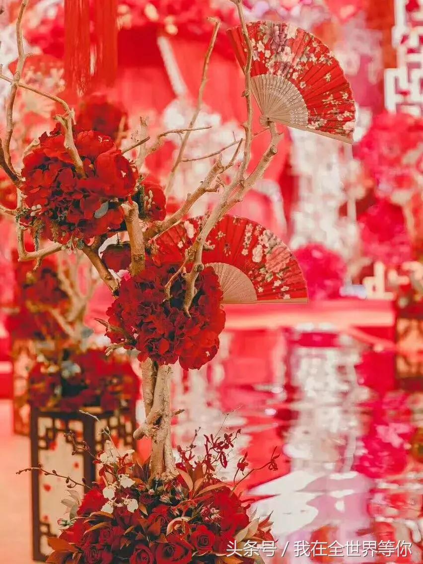 凤冠霞帔中式婚礼全流程,中式婚礼主持流程最全详细清单