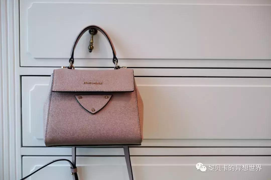 从上百只包里,她们精挑细选了这9只最爱的年度好包