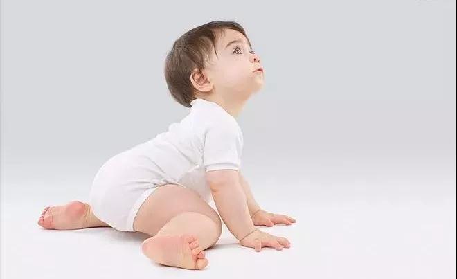 冬天天气干燥该怎么帮宝宝护肤,宝宝冬季护肤这个细节常被忽略