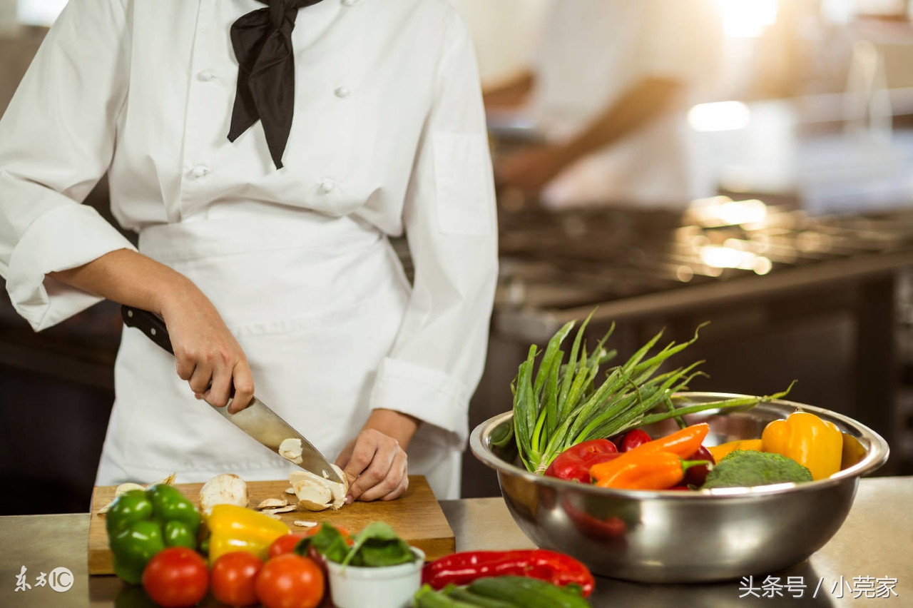 如何去除厨房砧板异味,新的红铁木砧板怎么去除异味