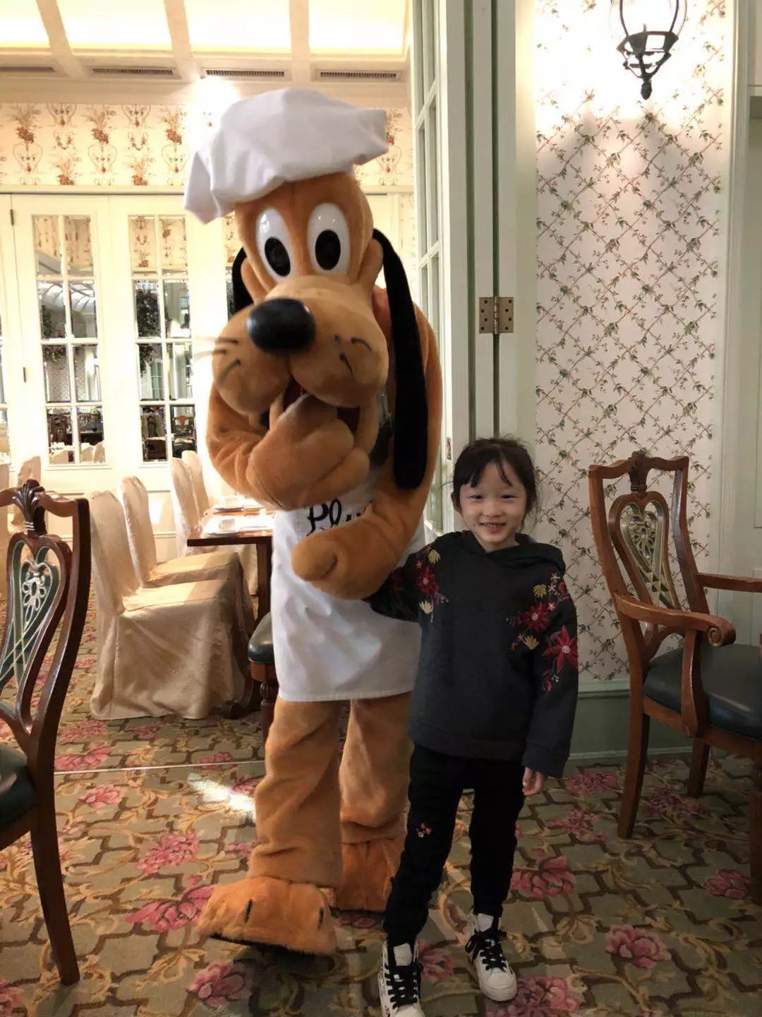 香港迪士尼必玩攻略,香港迪士尼攻略一日游最新一期