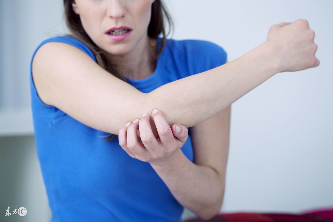 大腿痒可以吃润燥止痒胶囊吗,外阴瘙痒可以用润燥止痒胶囊吗