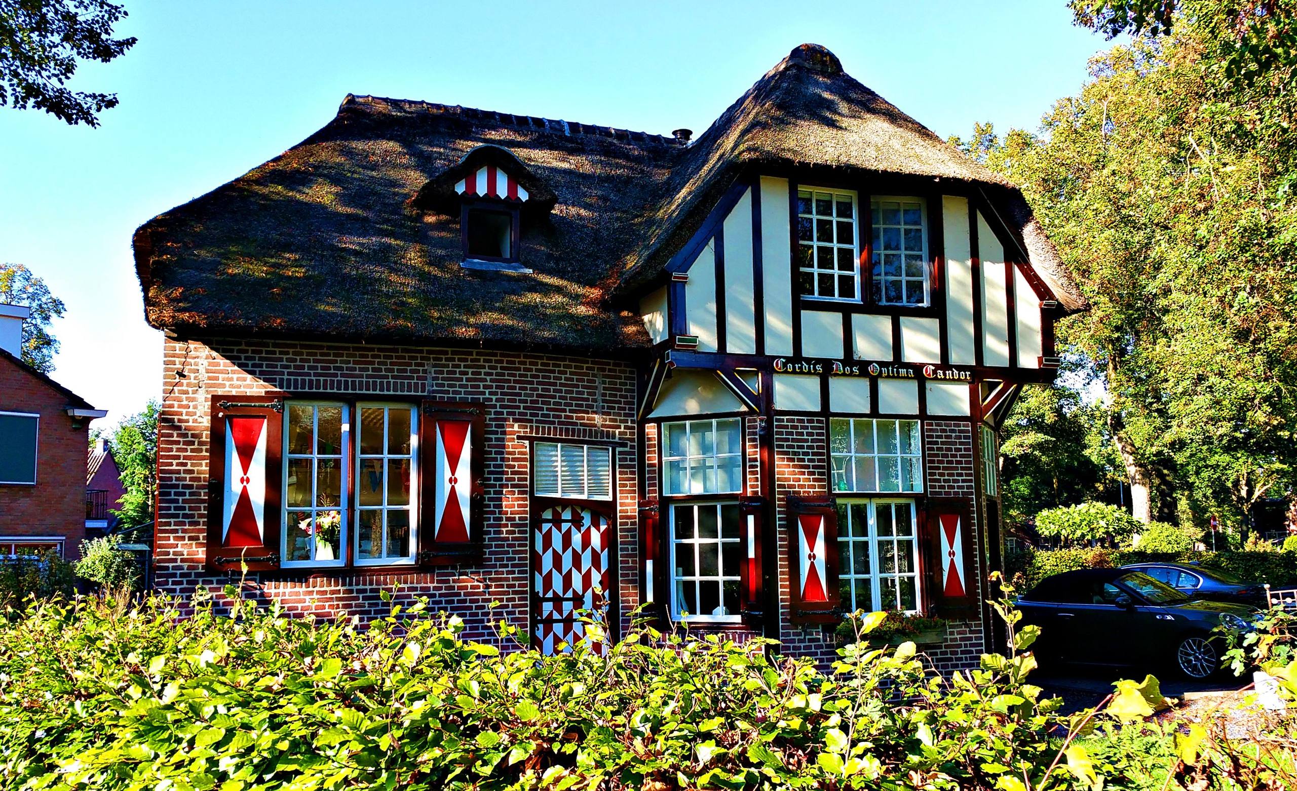 荷兰威尼斯旅游,尽情的体验异域威尼斯的水乡风情