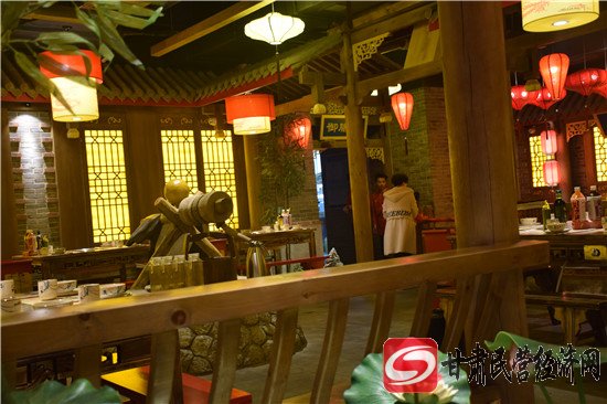 美食探店标杆,西平县凤望龙门火锅地址