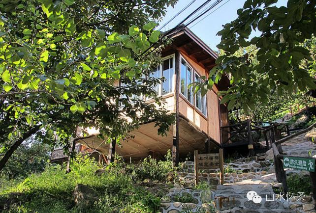 灏忔煍鎷嶆憚鍦烘櫙,灏忔煍绱犻鐖嗘枡