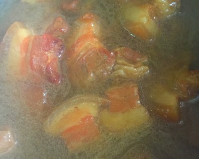 咸鱼蒸五花肉怎么做,腊鱼块烧五花肉