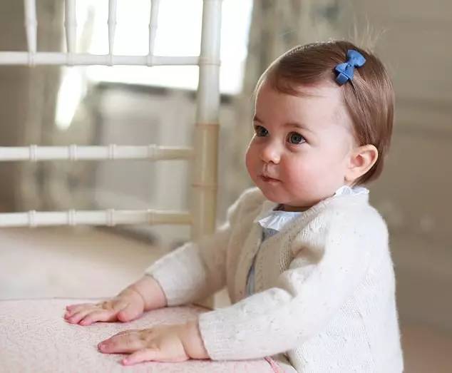 小公主生日收64国礼物，猜猜中国送了啥？