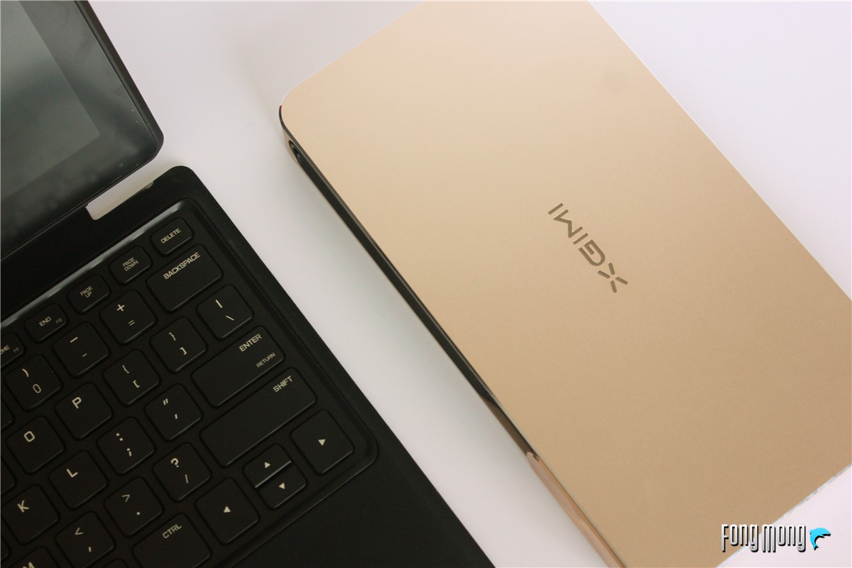 极米z4爵色投影仪是金色的么,极米z4x观影效果怎么样