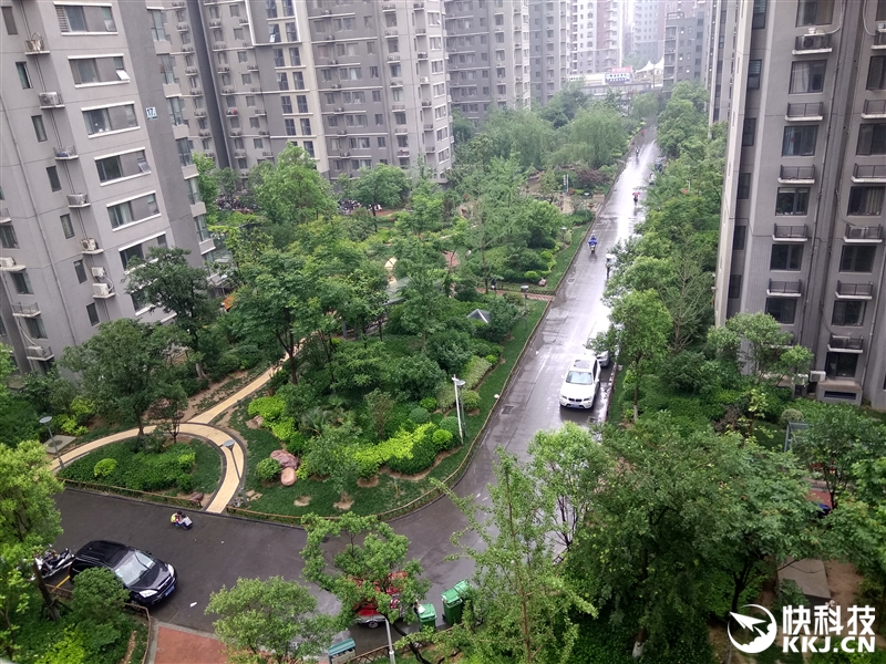 6.44寸黄金大屏！小米Max深度评测：续航惊人