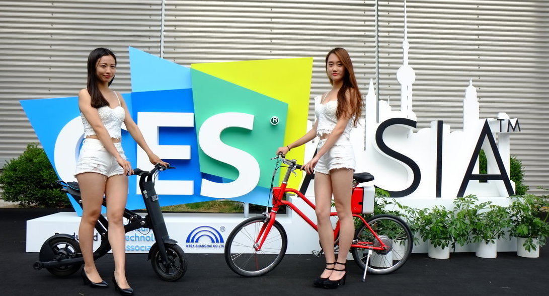 有情趣看亮相CES的刚柔并济的产品