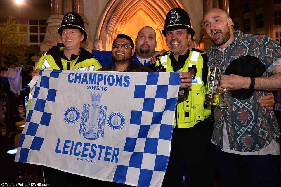 莱斯特孤僻性格,莱斯特城英超夺冠阵容名单