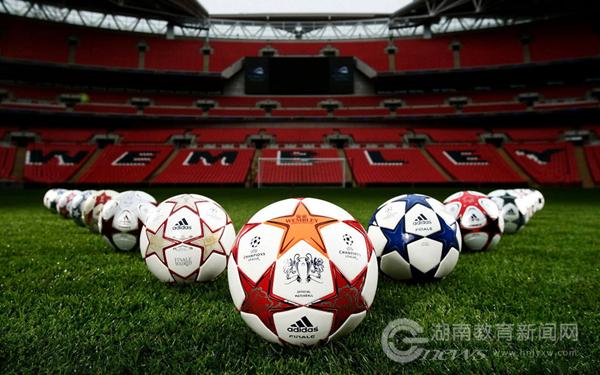 国内正在建的专业足球场,全国新建大型专业足球场