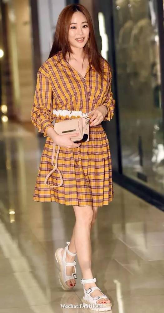 韩星潮鞋推荐,韩国最酷的夏天穿的凉鞋