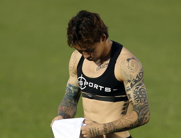 34岁加盟皇马,24岁加盟皇马