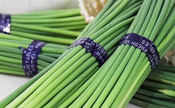 你常吃的蔬菜是用甲醛泡出来的,这几种蔬菜没煮熟的别吃有毒