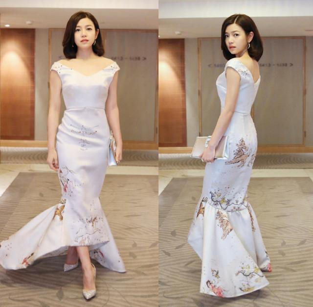 陈妍希惊艳的照,陈妍希清新甜美令人眼前一亮