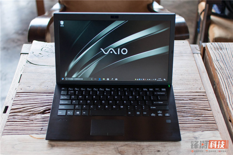 绅士与少女的相遇，2018款VAIO笔记本图赏