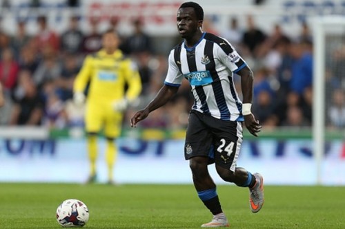 踢足球和打篮球哪个耗费的体力大,踢足球的和打篮球的哪个体力好