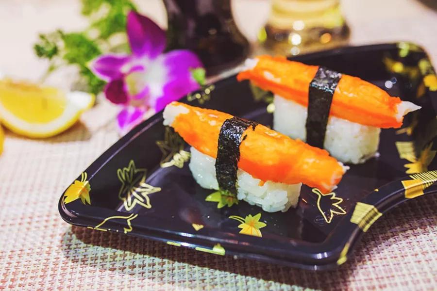 宁波小伙放弃7年国企铁饭碗,转行杀鱼,现在怎么样了?