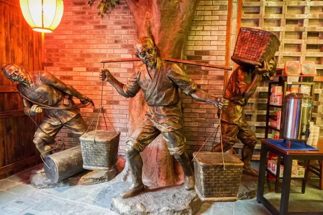 重庆火锅前十强十大必点菜,冬天重庆南山火锅推荐