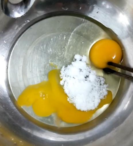 如何用两个蛋做出好吃的,怎么用两个蛋做出美食