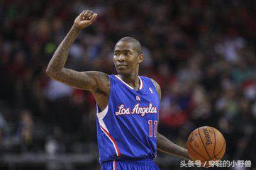 联盟严重被高估的球员斯蒂芬库里,库里和欧文控球谁厉害