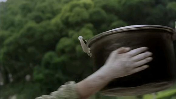 周星驰的少林足球有多么经典,少林足球周星驰展示少林绝技