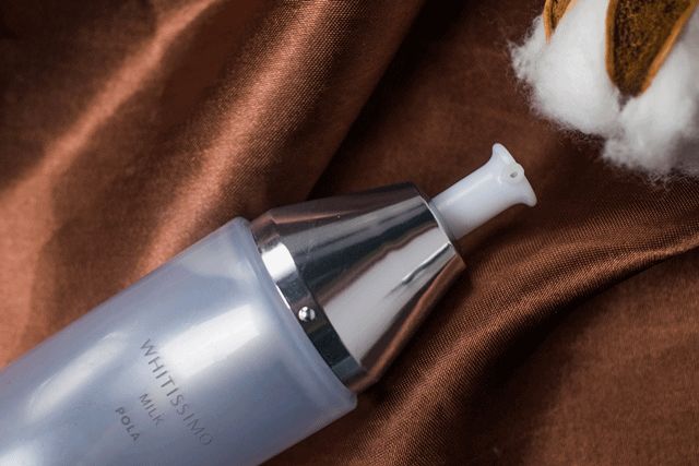 年度大赏｜拔了一整年的草，我到底用完了多少空瓶？