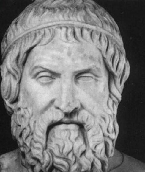 闪电劈死人事件,被闪电击中死亡的足球运动员