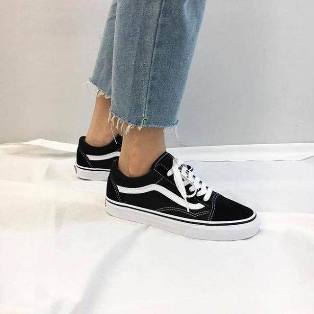 「10款百搭球鞋」,简约而不简单!亲民的价格,还不快收藏!