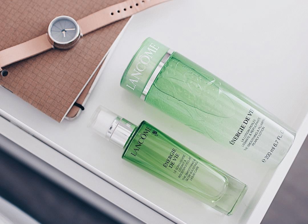 年度大赏｜拔了一整年的草，我到底用完了多少空瓶？