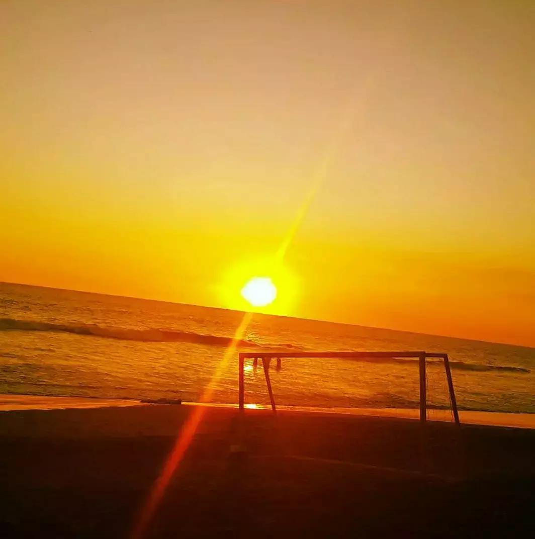 无兄弟不篮球下一句,无兄弟不足球