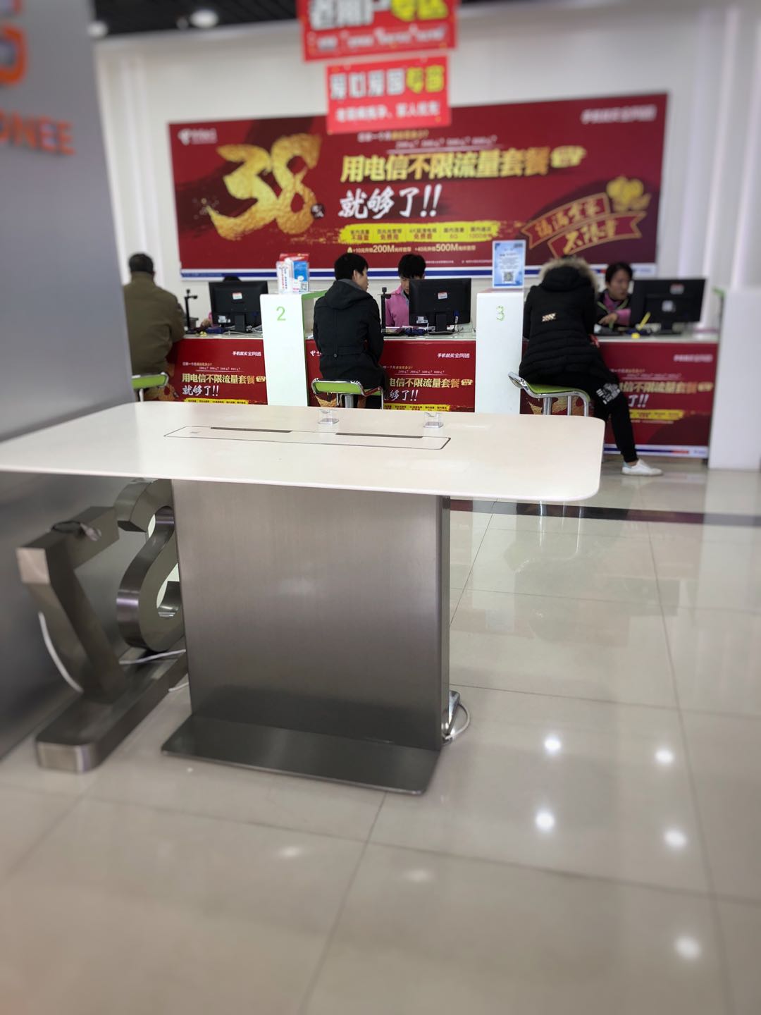 手机开卡张张嘴，销户跑断腿？小雷的实际经历可以给你答案