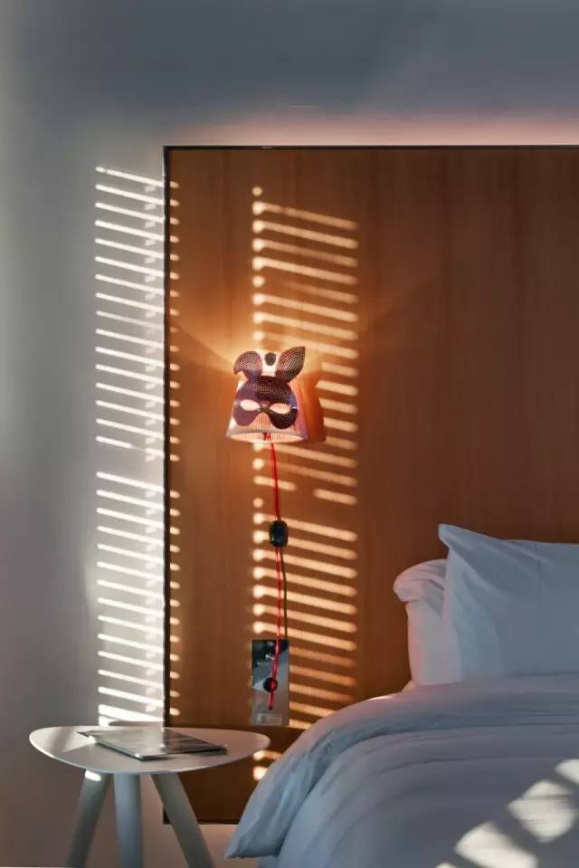 璁捐濡堝椁愬巺,璁捐濡堝鍘绘晳鍦虹殑鐗囨