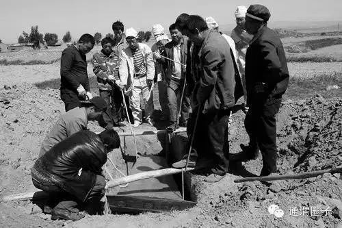 通渭县文化习俗,甘肃通渭县丧葬孙子需要做什么