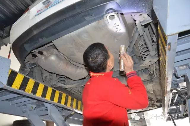 鉴定车况二手高尔夫6,一代神车高尔夫4