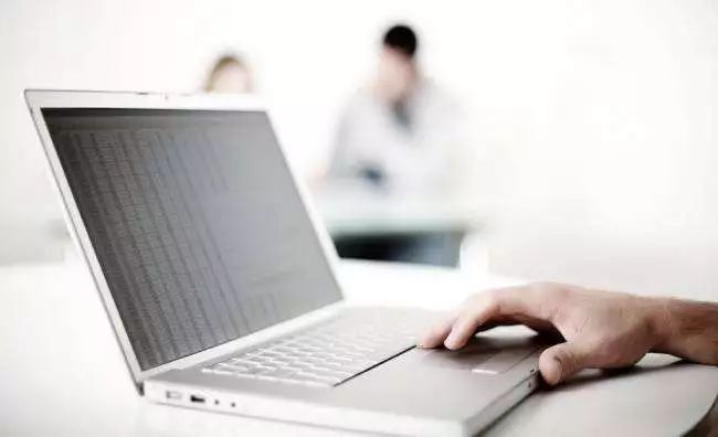 电脑蓝屏c000021a怎么重装系统,联想电脑蓝屏怎么重装系统步骤