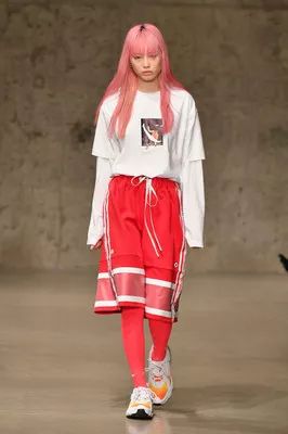 李宁新款打篮球最舒服的是哪一款,李宁和匹克篮球鞋推荐