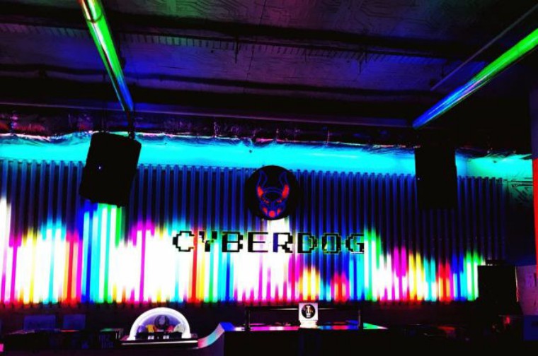 赛博朋克为什么伤害低,虚假的赛博朋克和真正的赛博朋克