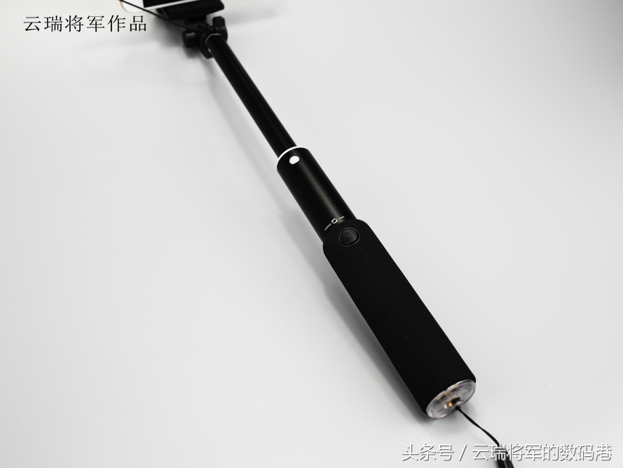 摄影用自拍杆技巧,手机自拍杆怎么连接手机拍照