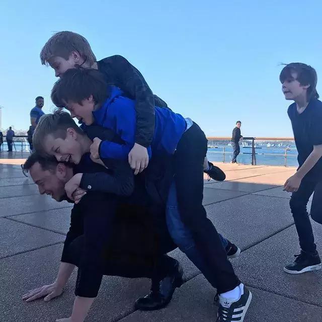 马斯克是如何为了梦想而疯狂的,为什么这么多人希望马斯克成功