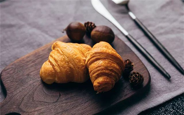 新手小白怎么选择烤箱,初学烘焙如何选择烤箱